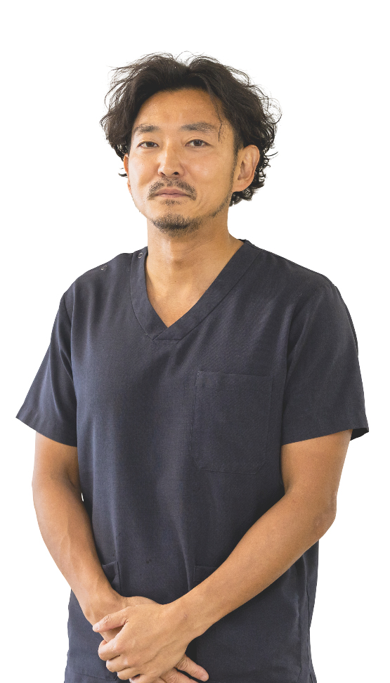 院長　倉岡 圭